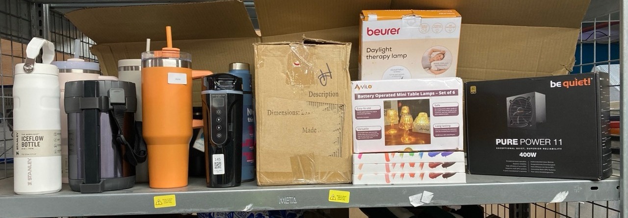 Lot 145  
            Edinburgh SR33 - Delivery Only 

                
QUANTITY OF ITEMS TO INCLUDE STANLEY FLIP STRAW 2.0 SPORTS WATER BOTTLE WITH STRA...