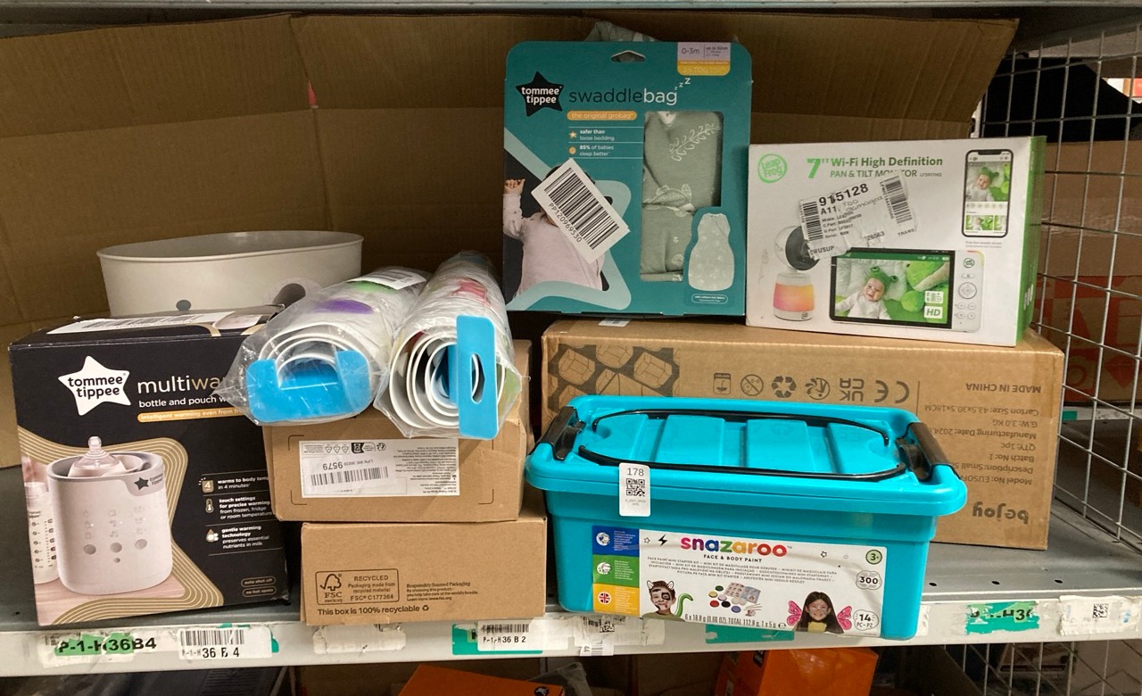 Lot 178  
            Edinburgh SR33 - Delivery Only 

                
QUANTITY OF BABY & TODDLER ITEMS TO INCLUDE LEAPFROG LF3917HD SMART WIFI VIDEO BA...