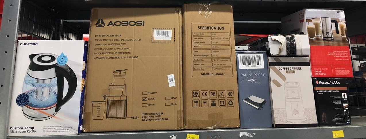 Lot 239  
            Edinburgh SR33 - Delivery Only 

                
QUANTITY OF KITCHEN & APPLIANCES ITEMS TO INCLUDE MORPHY RICHARDS MILK FROTHER EL...