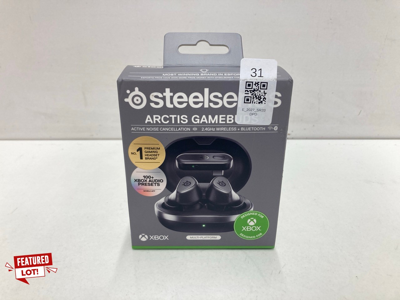 Lot 31  
            Edinburgh SR33 - Delivery Only 

                
STEELSERIES ARCTIS GAMEBUDS™ FOR XBOX WIRELESS GAMING HEADSET - 2.4GHZ + BT 5.3 -...