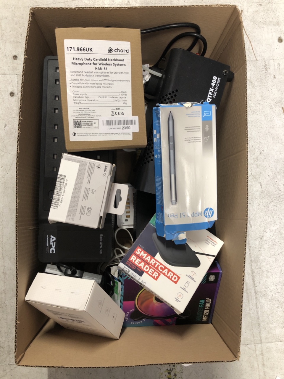 Lot 351  
            Edinburgh SR33 - Delivery Only 

                
QUANTITY OF TECH & GAMING ITEMS TO INCLUDE TRUST CETO CONTACTLESS SMART CARD READ...