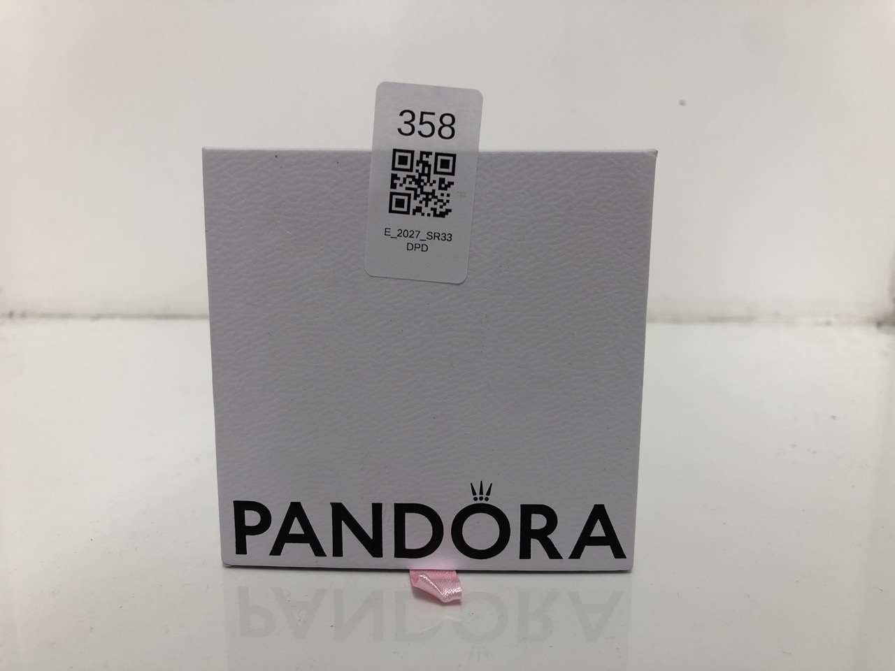 Lot 358  
            Edinburgh SR33 - Delivery Only 

                
PANDORA ROSE GOLD PLATED SNAKE CHAIN BRACELET FOR CHARMS: LOCATION - E