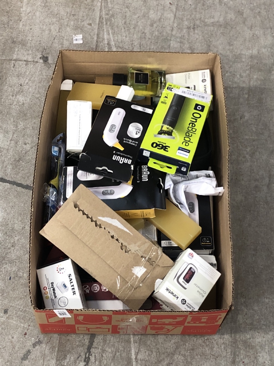 Lot 410  
            Edinburgh SR33 - Delivery Only 

                
QUANTITY OF HEALTH & BEAUTY ITEMS TO INCLUDE KINETIK WELLBEING FINGER PULSE OXIME...