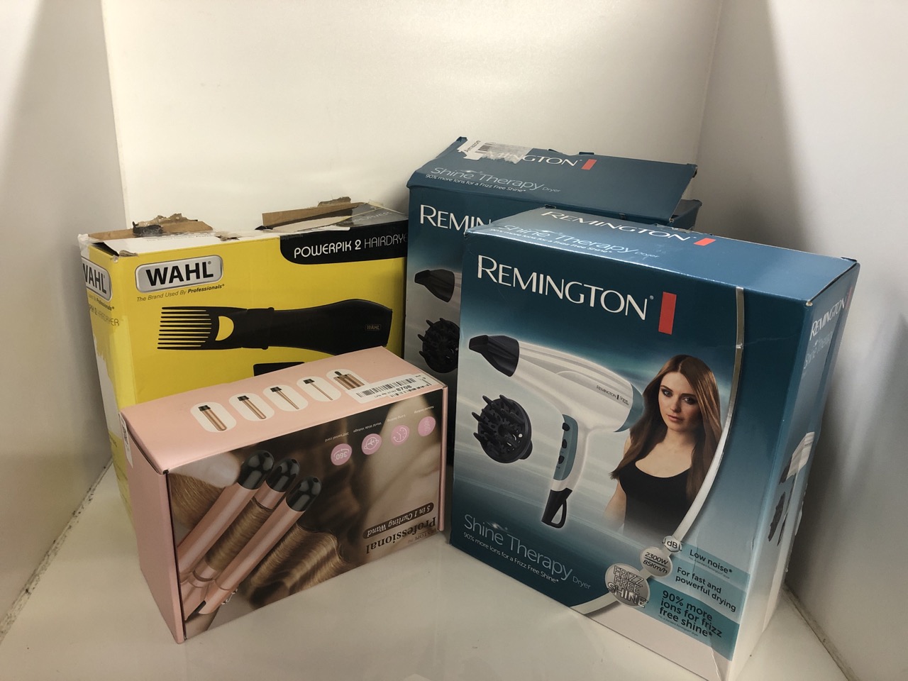 Lot 444  
            Edinburgh SR33 - Delivery Only 

                
QUANTITY OF HEALTH & BEAUTY ITEMS TO INCLUDE REMINGTON SHINE THERAPY HAIR DRYER (...