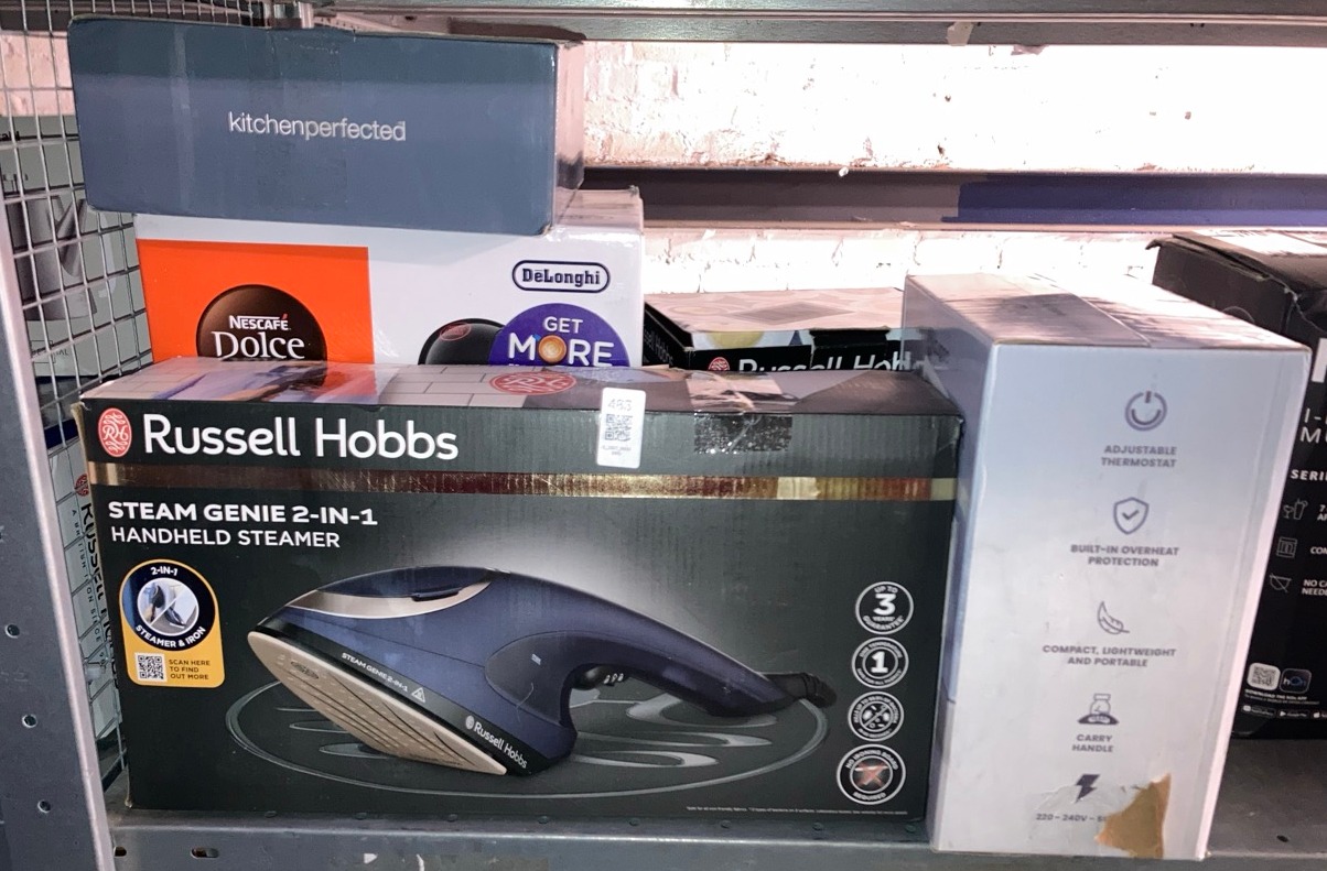 Lot 483  
            Edinburgh SR33 - Delivery Only 

                
QUANTITY OF KITCHEN & APPLIANCES ITEMS TO INCLUDE RUSSELL HOBBS STEAM GENIE 2IN1 ...