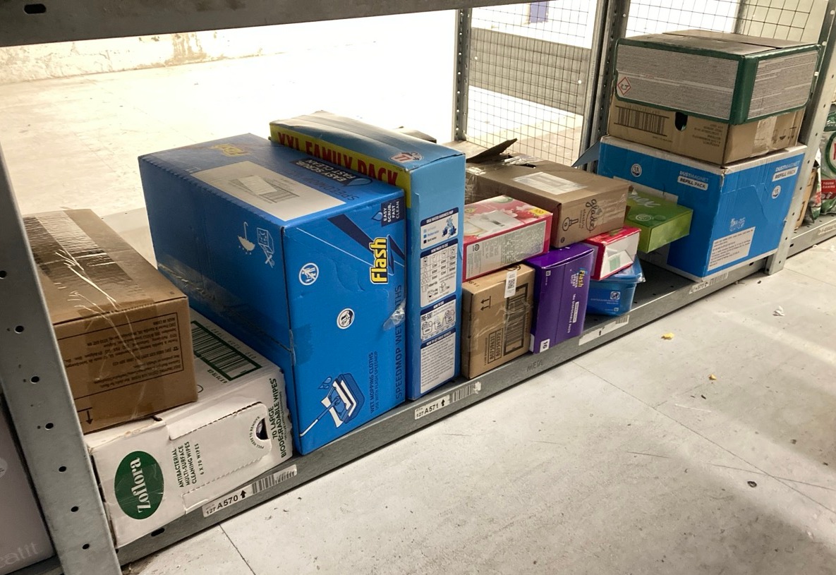 Lot 491  
            Edinburgh SR33 - Delivery Only 

                
QUANTITY OF ITEMS TO INCLUDE AIR WICK CHERRY BLOSSOM & RASPBERRY ADVANCED ELECTRI...