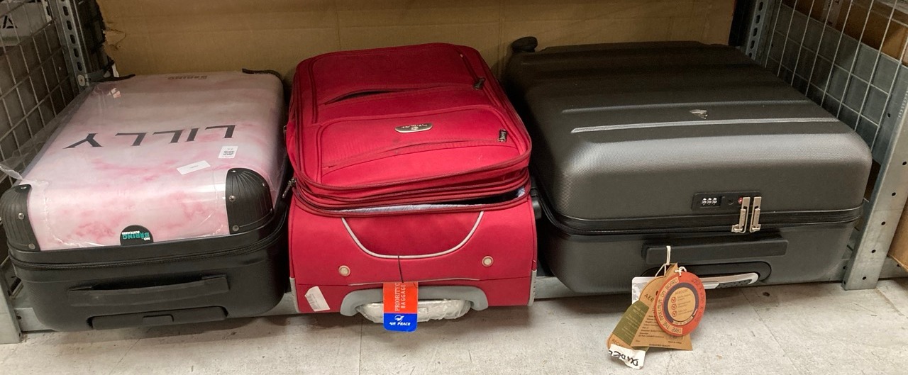 Lot 77  
            Edinburgh SR33 - Delivery Only 

                
QUANTITY OF ITEMS TO INCLUDE AEROLITE 56X45X25CM BRITISH AIRWAYS JET2 & EASYJET U...