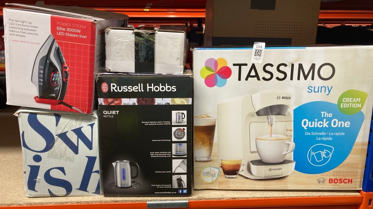 Lot 104  
            Edinburgh SR33 - Delivery Only 

                
QUANTITY OF KITCHEN & APPLIANCES ITEMS TO INCLUDE MORPHY RICHARDS POWERSTEAM ELIT...