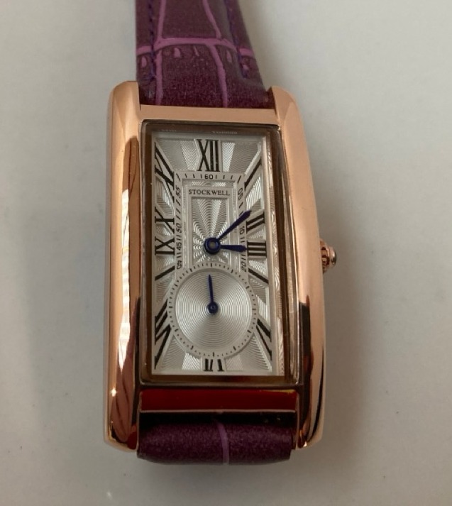 Lot 10  
            Edinburgh SR33 - Delivery Only 

                
LADIES STOCKWELL WATCH-TEXTURED DIAL WITH SUB DIAL SECONDS HAND-LEATHER STRAP-: L...