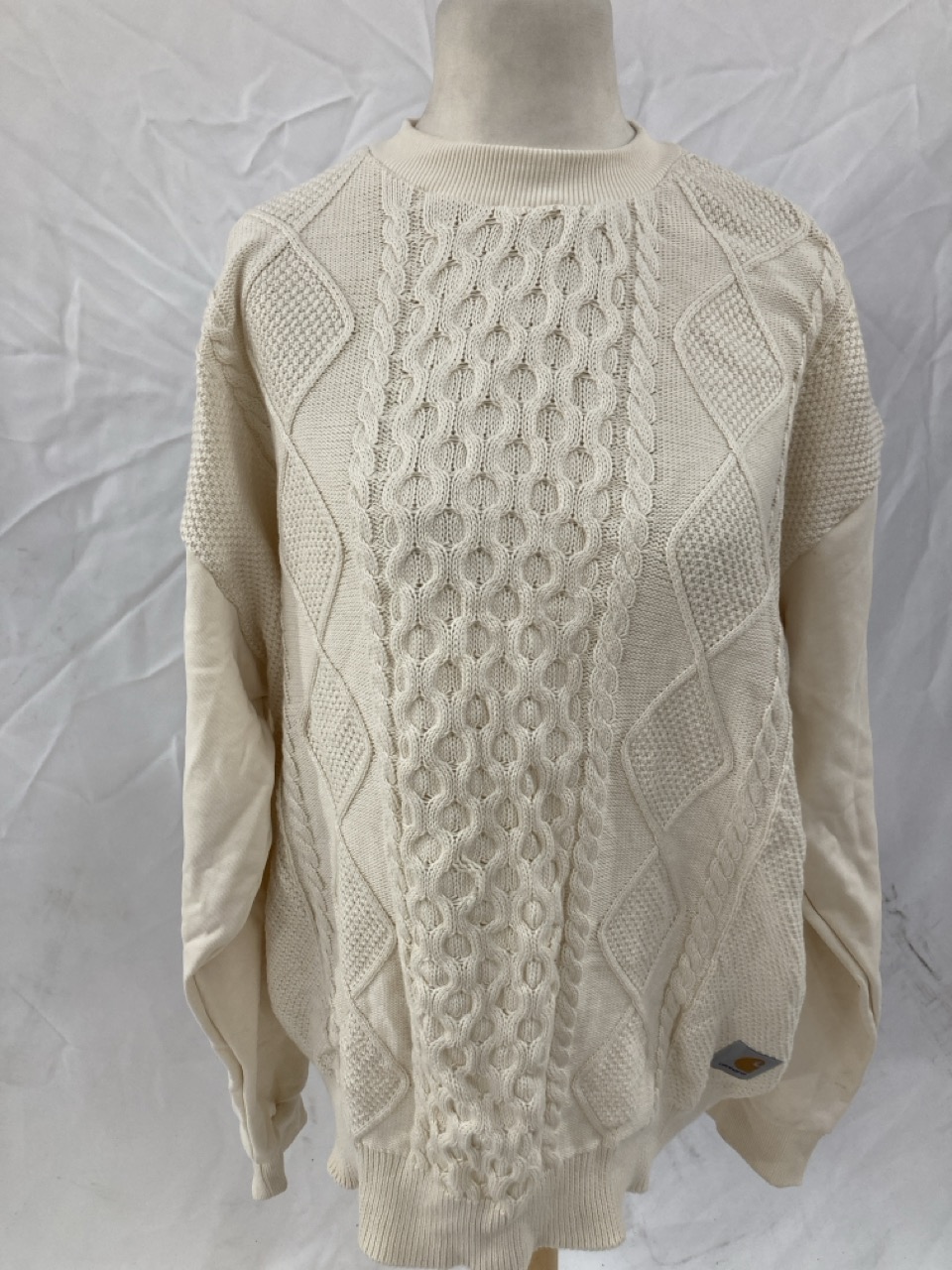 Lot 241  
            Edinburgh SR33 - Delivery Only 

                
CARHARTT TRIDON KNIT JUMPER SIZE L: LOCATION - C RACK