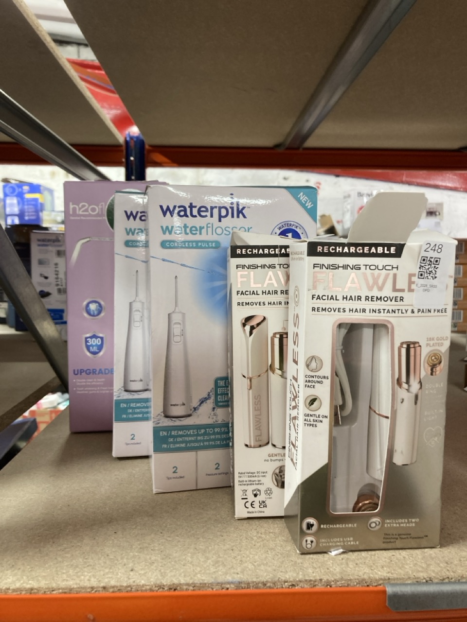 Lot 248  
            Edinburgh SR33 - Delivery Only 

                
QUANTITY OF HEALTH & BEAUTY ITEMS TO INCLUDE FINISHING TOUCH FLAWLESS NEXT GENERA...