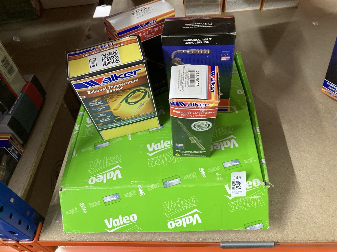 Lot 345  
            Edinburgh SR33 - Delivery Only 

                
QUANTITY OF TOOLS & HOME IMPROVEMENT ITEMS TO INCLUDE WALKER PRODUCTS EXHAUST GAS...