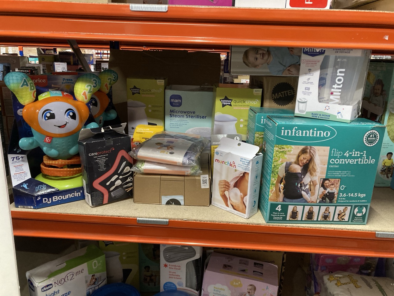 Lot 364  
            Edinburgh SR33 - Delivery Only 

                
QUANTITY OF BABY & TODDLER ITEMS TO INCLUDE TOMMEE TIPPEE QUICK-CHOP, 500ML CAPAC...