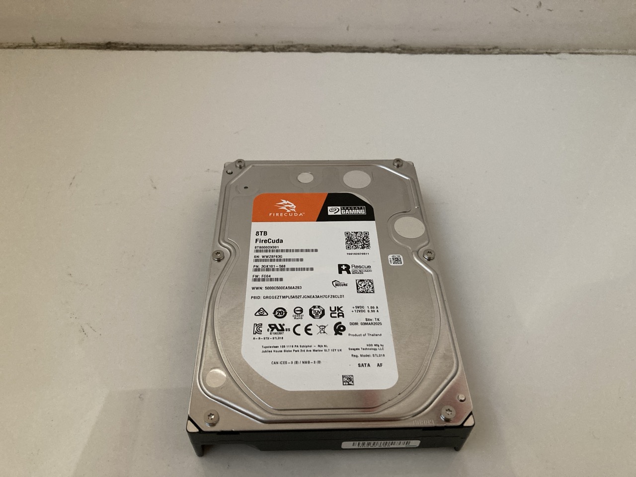 Lot 36  
            Edinburgh SR33 - Delivery Only 

                
SEAGATE 8TB FIRECUDA SATA 3.5" HDD (ORIGINAL RRP - £209): MODEL NO ST8000DX001  [...