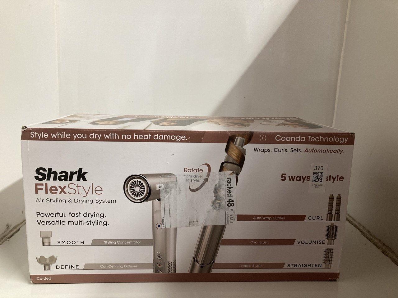 Lot 376  
            Edinburgh SR33 - Delivery Only 

                
SHARK FLEXSTYLE 5-IN-1 AIR STYLER & HAIR DRYER WITH AUTO-WRAP CURLERS, PADDLE BRU...