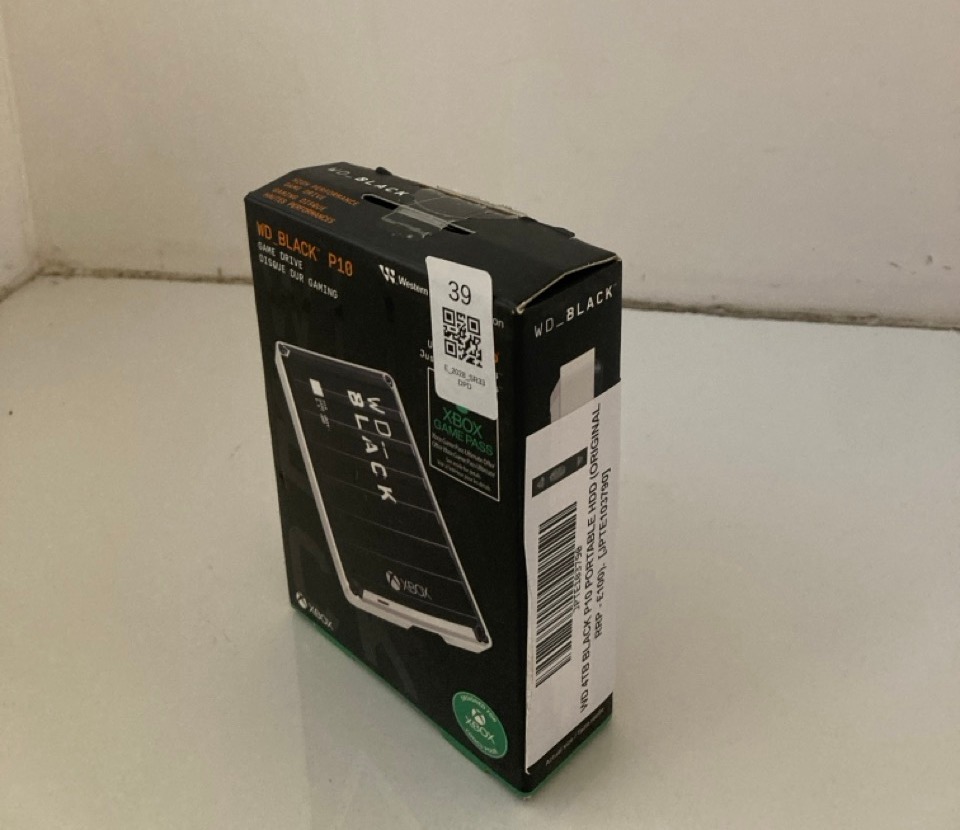 Lot 39  
            Edinburgh SR33 - Delivery Only 

                
WD 4TB BLACK P10 PORTABLE HDD (ORIGINAL RRP - £100).  [JPTE103790] : LOCATION - T...