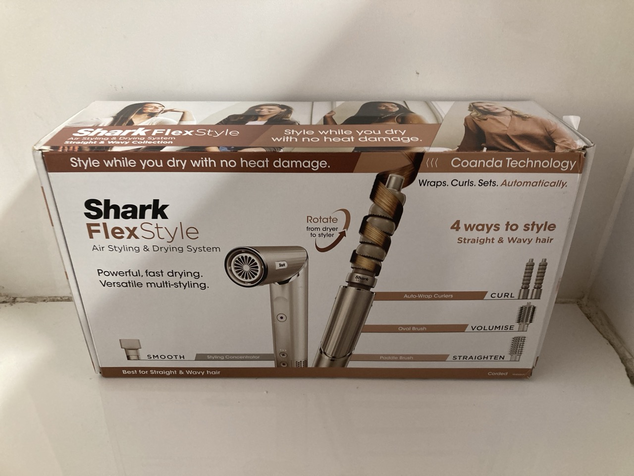 Lot 400  
            Edinburgh SR33 - Delivery Only 

                
SHARK FLEXSTYLE 4-IN-1 AIR STYLER & HAIR DRYER WITH AUTO-WRAP CURLERS, PADDLE BRU...