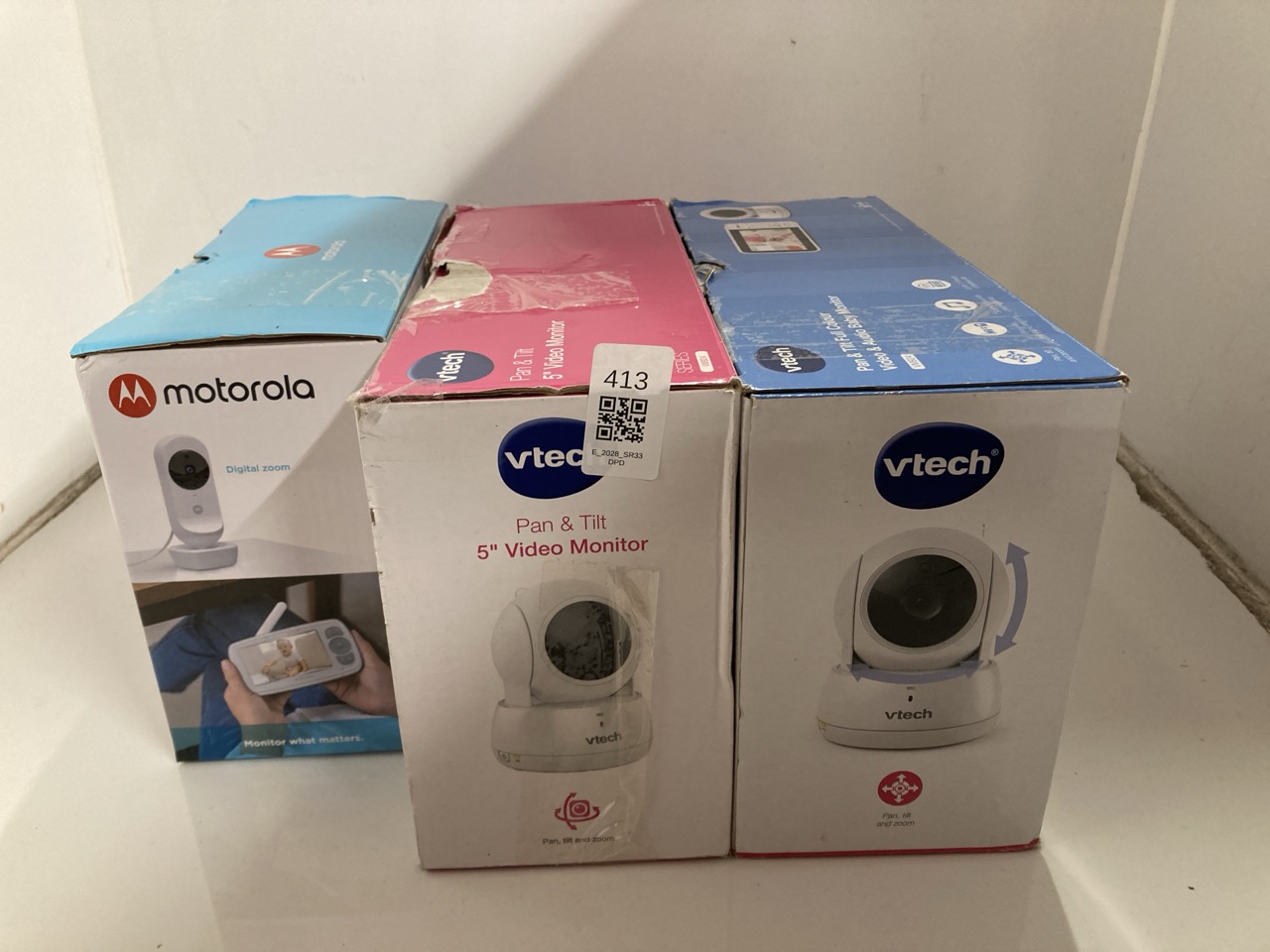 Lot 413  
            Edinburgh SR33 - Delivery Only 

                
QUANTITY OF BABY & TODDLER ITEMS TO INCLUDE VTECH VM924 VIDEO BABY MONITOR WITH C...