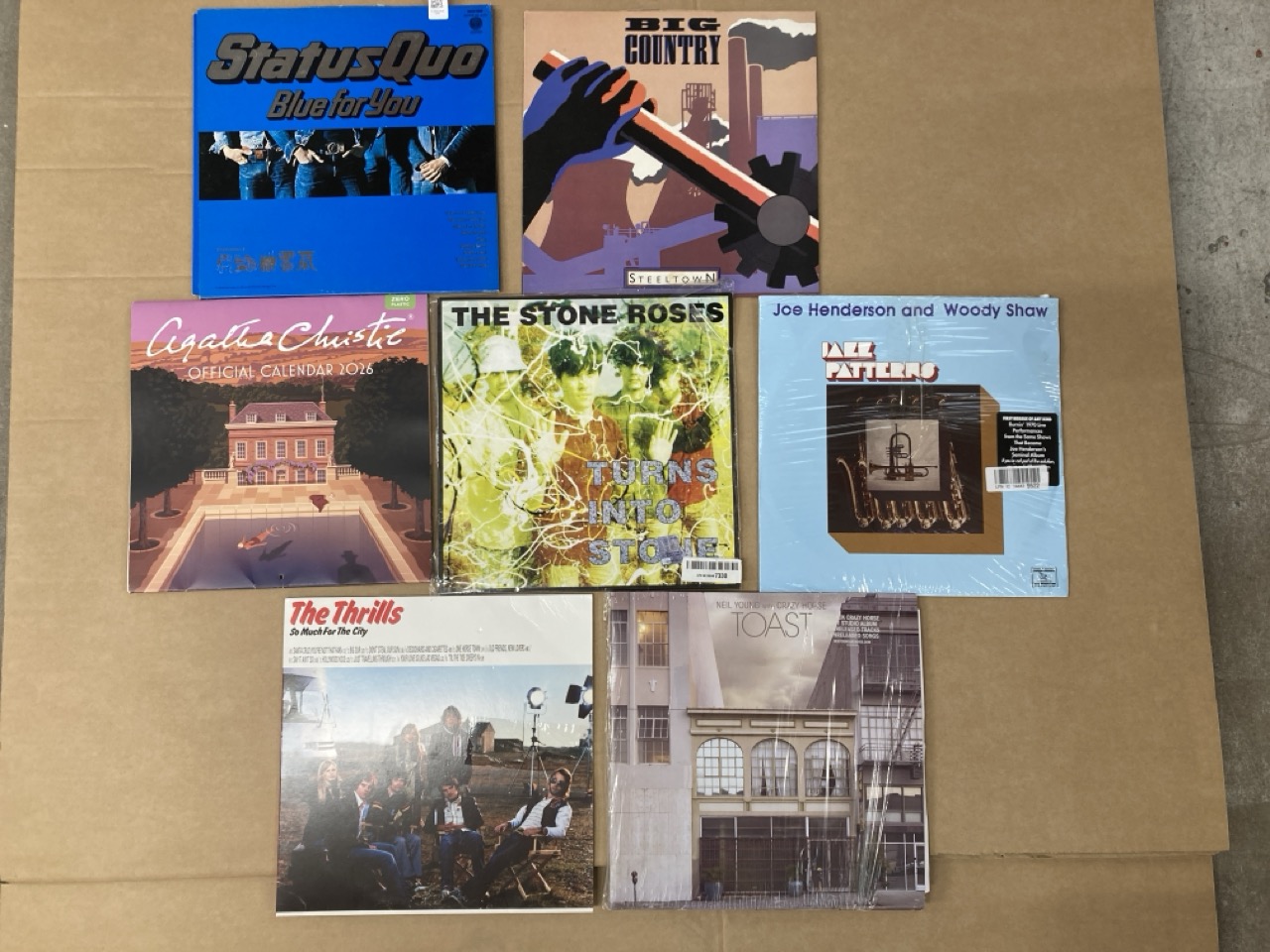 Lot 427  
            Edinburgh SR33 - Delivery Only 

                
QUANTITY OF VINYLS TO INCLUDE TOAST [VINYL]: LOCATION - E RACK