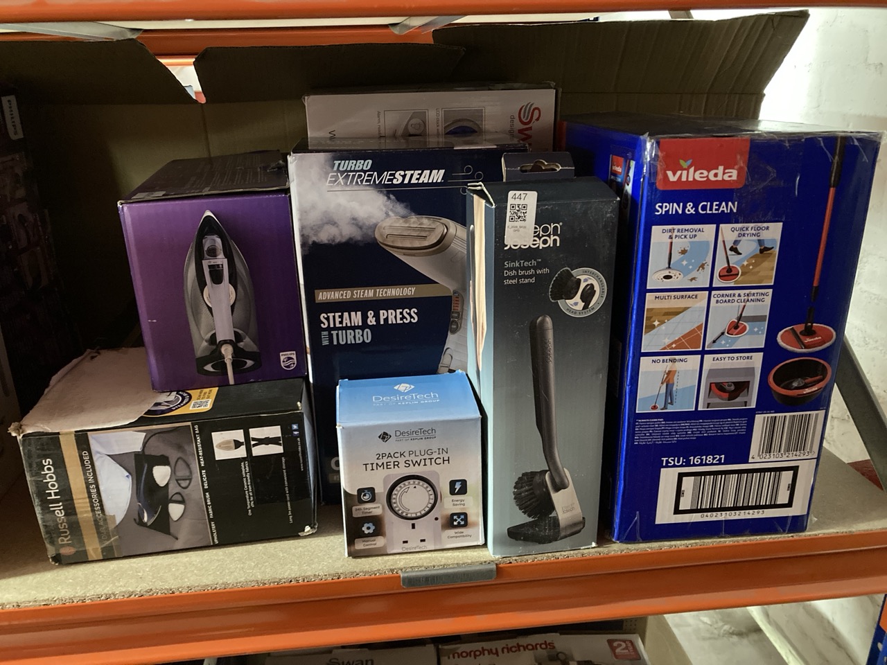 Lot 447  
            Edinburgh SR33 - Delivery Only 

                
QUANTITY OF KITCHEN & APPLIANCES ITEMS TO INCLUDE RUSSELL HOBBS STEAM GENIE 2IN1 ...