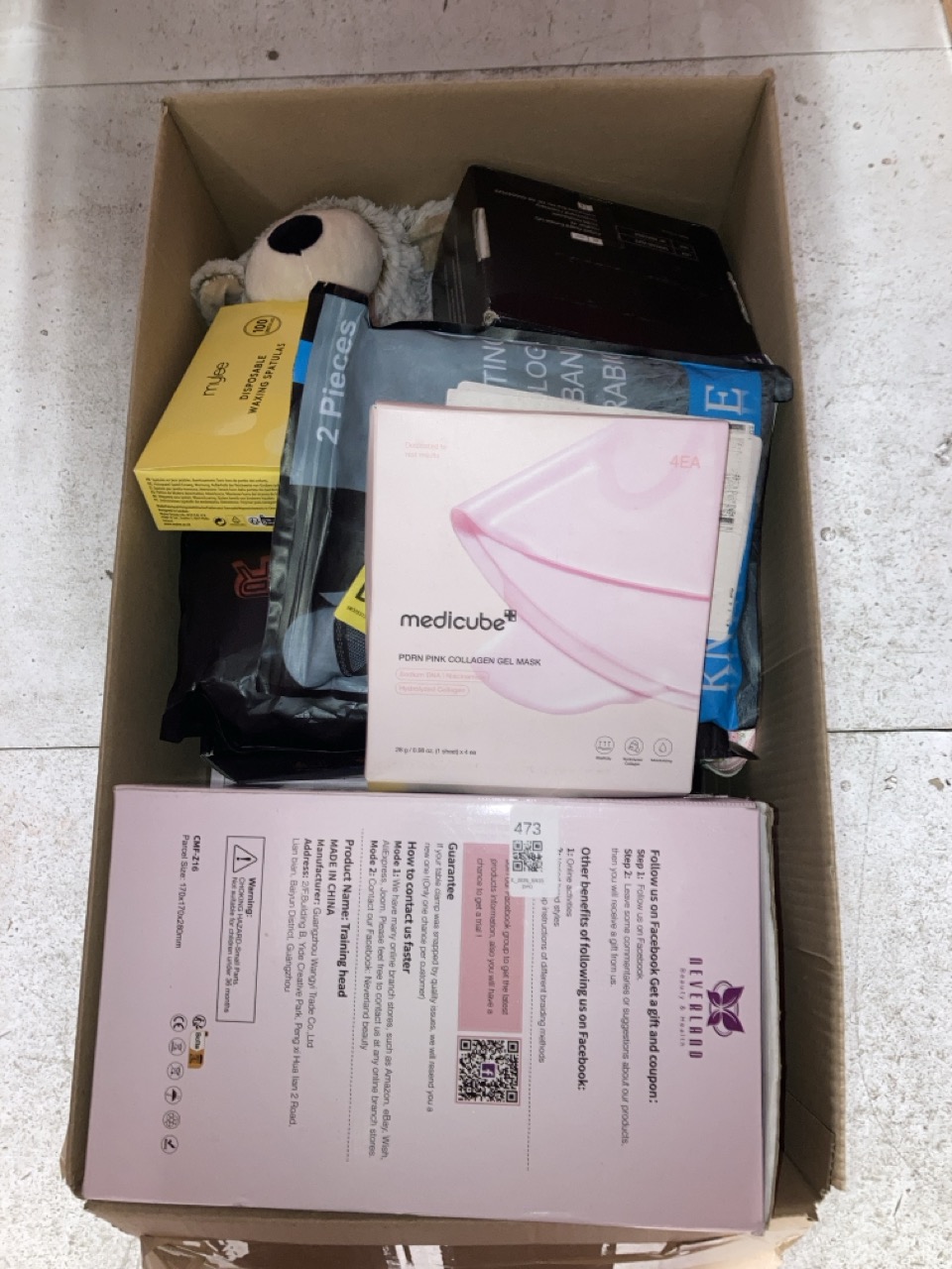 Lot 473  
            Edinburgh SR33 - Delivery Only 

                
QUANTITY OF GENERAL GOODS TO INCLUDE ELECTRIC HEATED SOCKS : LOCATION - F RACK