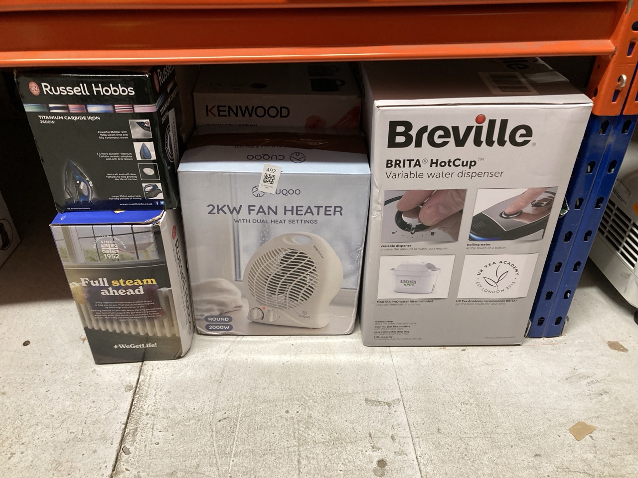 Lot 492  
            Edinburgh SR33 - Delivery Only 

                
QUANTITY OF KITCHEN AND APPLIANCES TO INCLUDE RUSSELL HOBBS STEAM GENIE : LOCATIO...