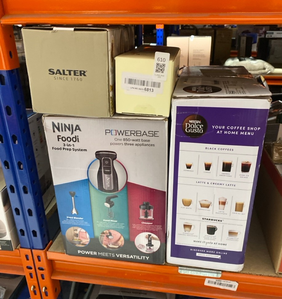 Lot 610  
            Edinburgh SR33 - Delivery Only 

                
QUANTITY OF KITCHEN & APPLIANCES ITEMS TO INCLUDE SALTER ELECTRIC COFFEE GRINDER ...