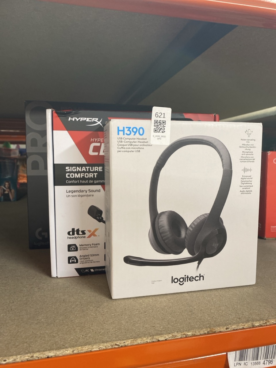 Lot 621  
            Edinburgh SR33 - Delivery Only 

                
QUANTITY OF BABY & TODDLER ITEMS TO INCLUDE HYPERX CLOUD II – WIRED GAMING HEADSE...