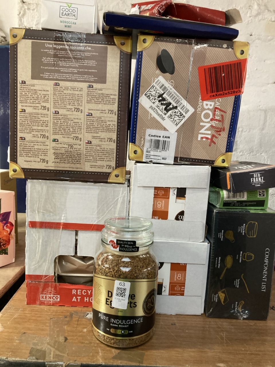 Lot 63  
            Edinburgh SR33 - Delivery Only 

                
QUANTITY OF FOOD & DRINK ITEMS TO INCLUDE NESPRESSO COMPATIBLE COFFEE CAPSULES, 1...
