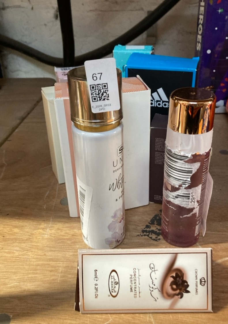 Lot 67  
            Edinburgh SR33 - Delivery Only 

                
QUANTITY OF HEALTH & BEAUTY ITEMS TO INCLUDE VIBRANT BY INFINITE SHE FOR WOMEN - ...