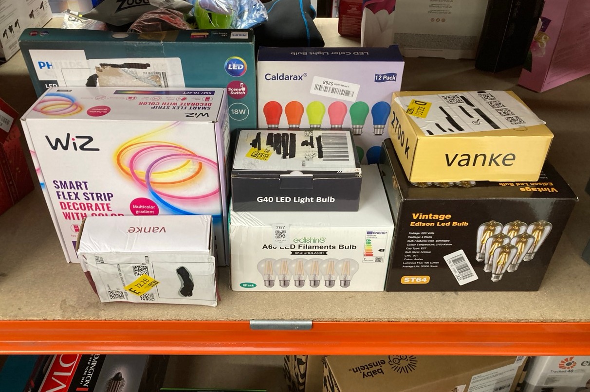 Lot 767  
            Edinburgh SR33 - Delivery Only 

                
QUANTITY OF TOOLS AND HOME IMPROVEMENT ITEMS TO INCLUDE VANKE LED LIGHT BULBS : L...