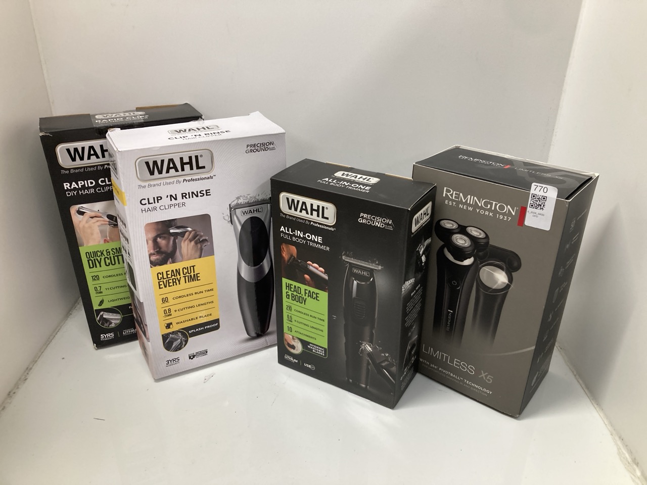 Lot 770  
            Edinburgh SR33 - Delivery Only 

                
QUANTITY OF HEALTH & BEAUTY ITEMS TO INCLUDE WAHL ALL-IN-ONE FULL BODY TRIMMER FO...
