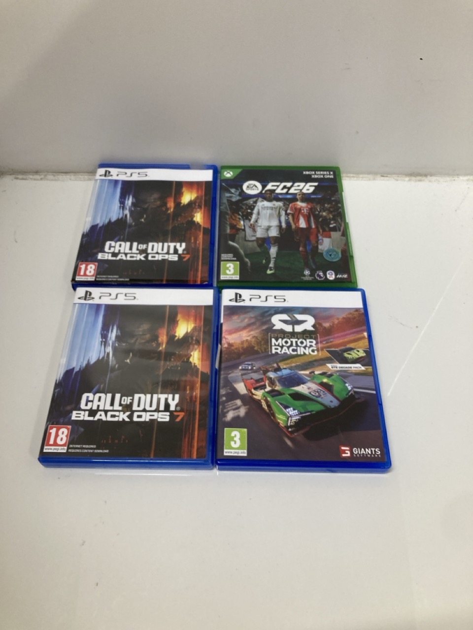 Lot 775  
            Edinburgh SR33 - Delivery Only 

                
QUANTITY OF CONSOLE GAMES TO INCLUDE CALL OF DUTY: BLACK OPS 7 - PLAYSTATION 5 18...