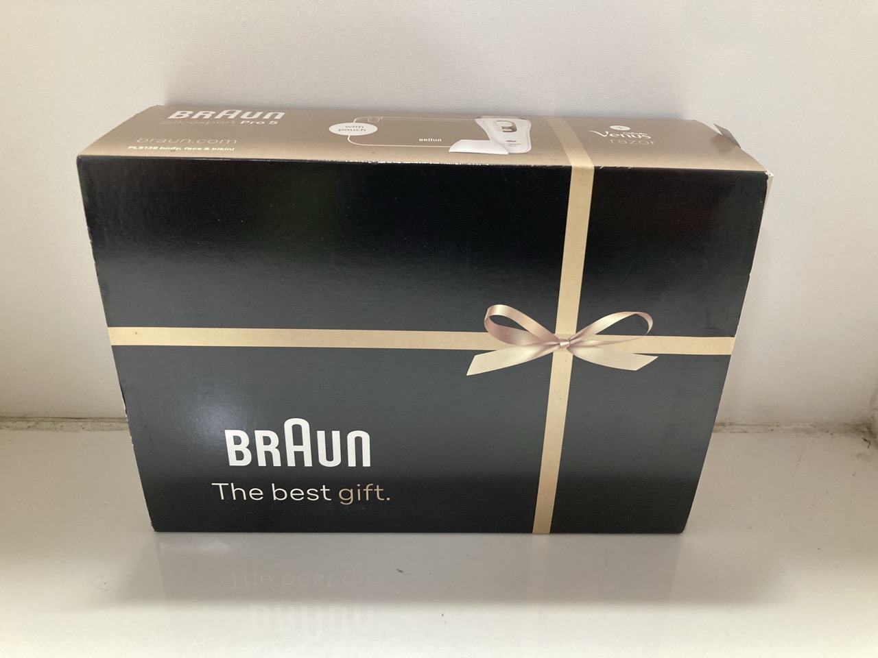 Lot 790  
            Edinburgh SR33 - Delivery Only 

                
BRAUN IPL SILK-EXPERT PRO 5, AT HOME HAIR REMOVAL, ALTERNATIVE FOR LASER HAIR REM...