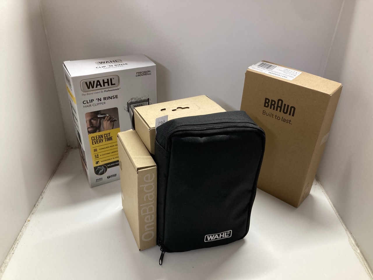 Lot 792  
            Edinburgh SR33 - Delivery Only 

                
QUANTITY OF HEALTH & BEAUTY ITEMS TO INCLUDE BRAUN ALL-IN-ONE SERIES 5 GROOMING K...