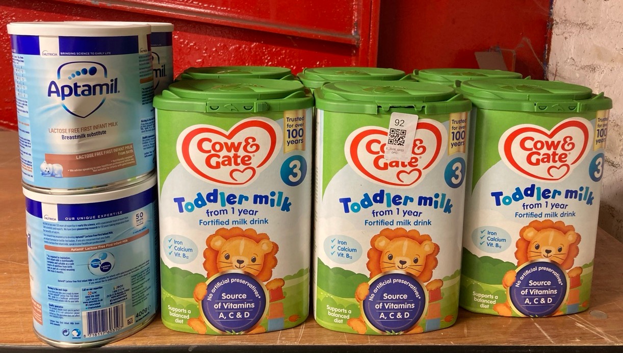 Lot 92  
            Edinburgh SR33 - Delivery Only 

                
QUANTITY OF BABY & TODDLER ITEMS TO INCLUDE COW & GATE 3 TODDLER BABY MILK POWDER...