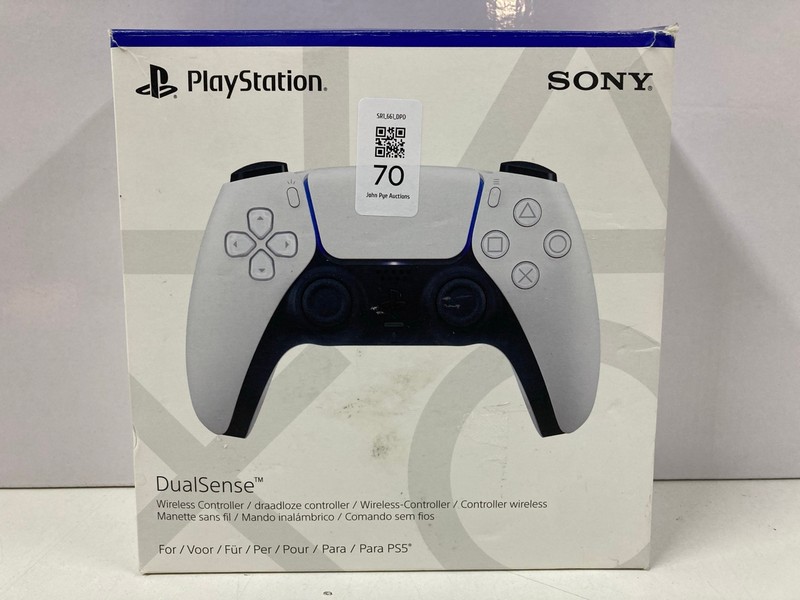Lot 70  
            Nottingham SR1 - Delivery Only 

                
SONY PLAYSTATION 5 DUAL SENSE WIRELESS CONTROLLER - WHITE - ORIGINAL RRP.£44