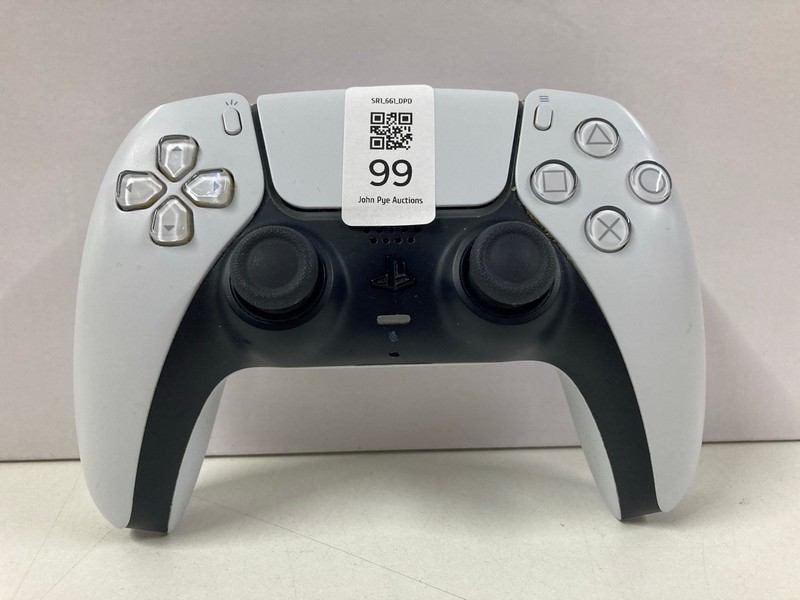 Lot 99  
            Nottingham SR1 - Delivery Only 

                
SONY PLAYSTATION 5 DUAL SENSE WIRELESS CONTROLLER - WHITE - ORIGINAL RRP.£44