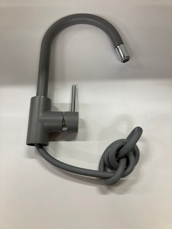 Lot 107  
            Nottingham SR2 - Delivery Only 

                
BLANCO MIDA-S HD TAP NO: 521456