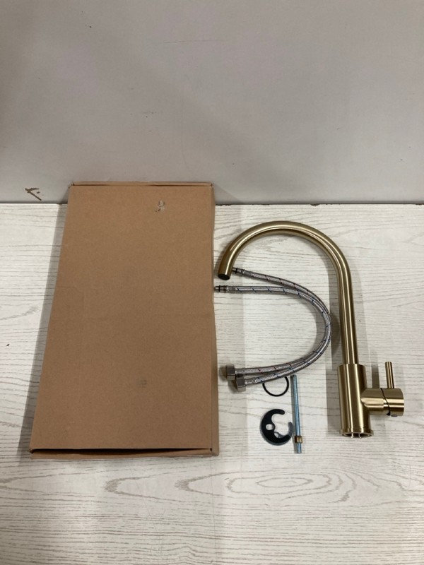 Lot 309  
            Nottingham SR2 - Delivery Only 

                
2 X ALTHEA GOLD TAPS