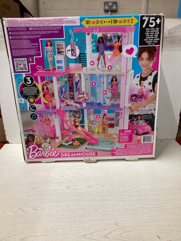 Lot 322  
            Nottingham SR2 - Delivery Only 

                
BARBIE DREAMHOUSE
