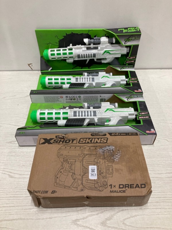 Lot 363  
            Nottingham SR2 - Delivery Only 

                
4 X TOYS INC ZURU XSHOT SKINS