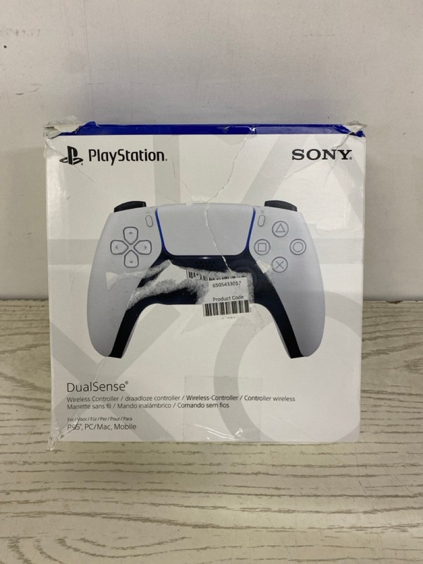 Lot 375  
            Nottingham SR2 - Delivery Only 

                
SONY PLAYSTATION 5 DUAL SENSE WIRELESS CONTROLLER