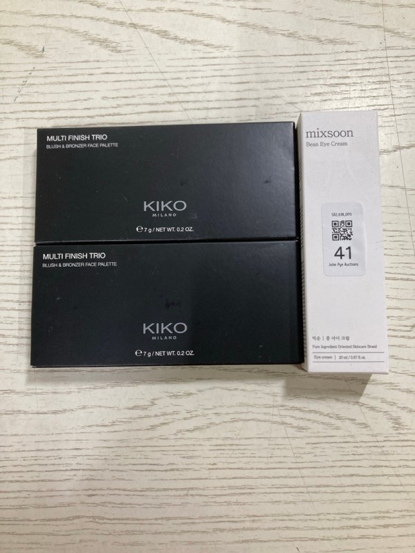 Lot 41  
            Nottingham SR2 - Delivery Only 

                
3 X BEAUTY PRODUCTS INC KIKO MILANO MULTI FINISH TRIO BLUSH & BRONZER PALETTE