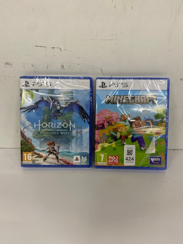 Lot 424  
            Nottingham SR2 - Delivery Only 

                
2 X PLAYSTATION 5 MINECRAFT