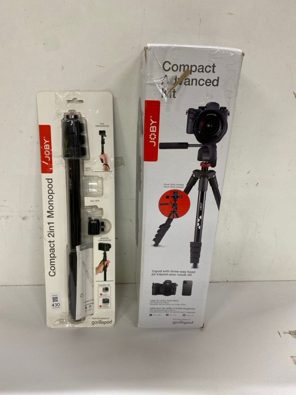 Lot 430  
            Nottingham SR2 - Delivery Only 

                
2 X JOBY ITEMS INC COMPACT ADVANCED KIT