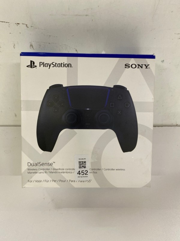 Lot 452  
            Nottingham SR2 - Delivery Only 

                
SONY PLAYSTATION 5 DUAL SENSE WIRELESS CONTROLLER