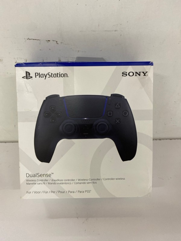 Lot 457  
            Nottingham SR2 - Delivery Only 

                
SONY PLAYSTATION 5 DUAL SENSE WIRELESS CONTROLLER