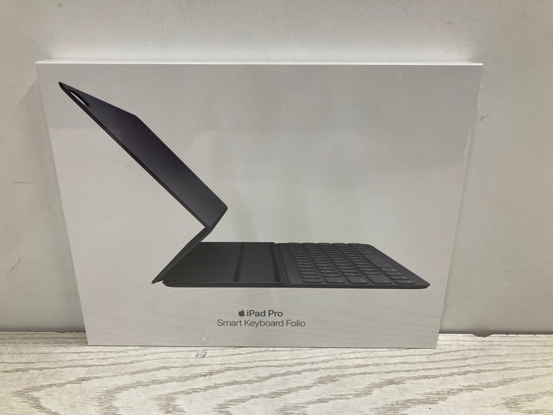 Lot 4  
            Nottingham SR2 - Delivery Only 

                
APPLE IPAD PRO SMART KEYBOARD FOLIO 12.9" 3RD GEN MODEL: A2039