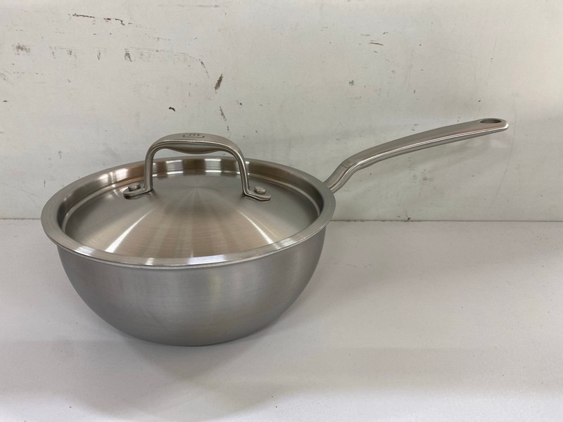 Lot 589  
            Nottingham SR2 - Delivery Only 

                
MADE IN KITCHEN SUPPLY STAINLESS STEEL SAUCIER